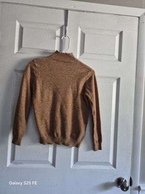 (S)Women’s Brown Mock Neck Sweater